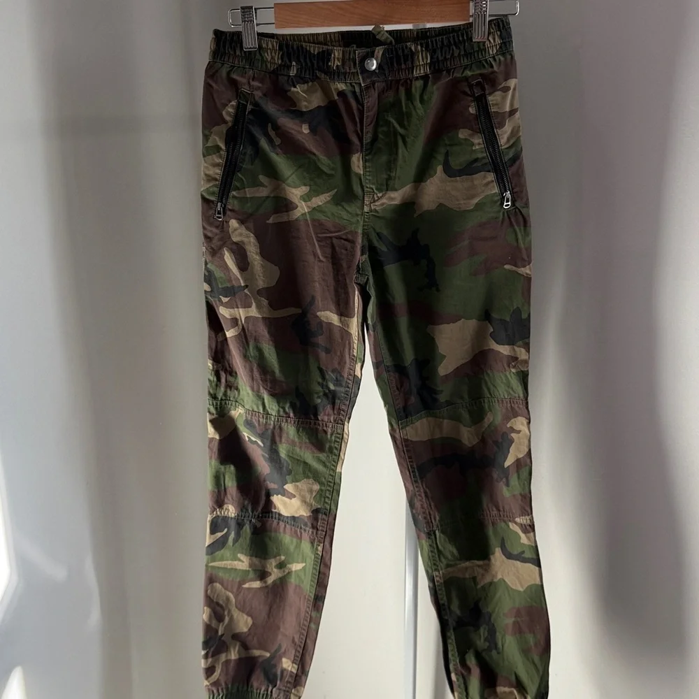 Polo by Ralph Lauren Men's Green Camouflage Cargo Pants